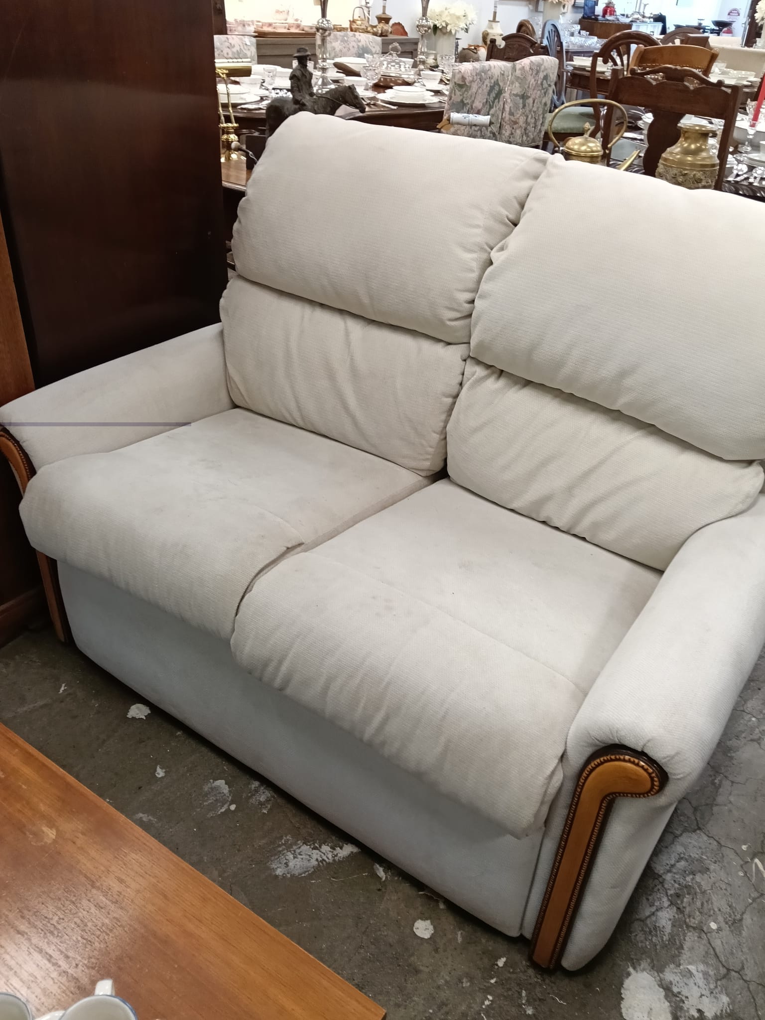 The main image for this shop item